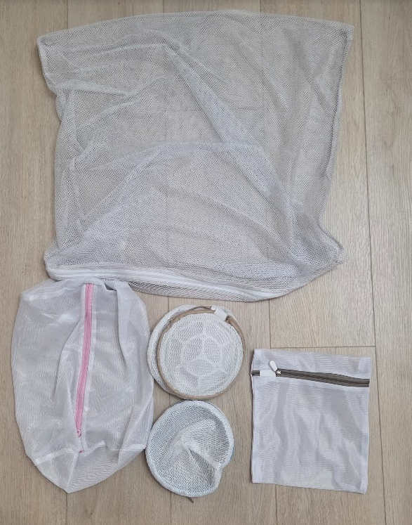 다양한 사이즈와 모양의 세탁망 사진